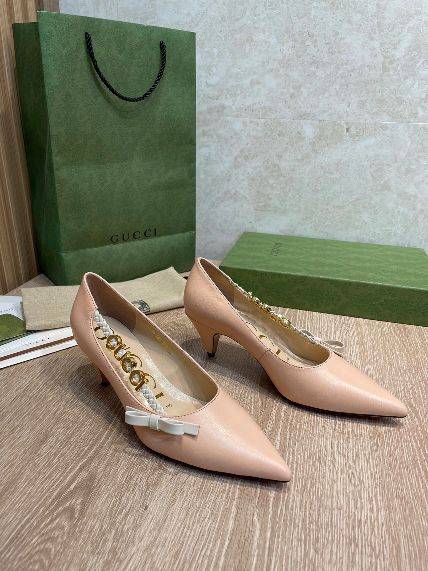 coco- heel height ：5.5cm ， Sheepskin item:B-X158J2327